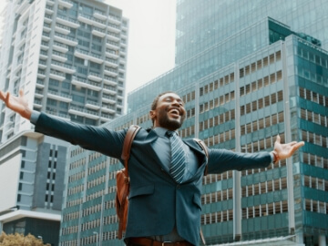 19 Weird Jobs That Pay Well in 2025