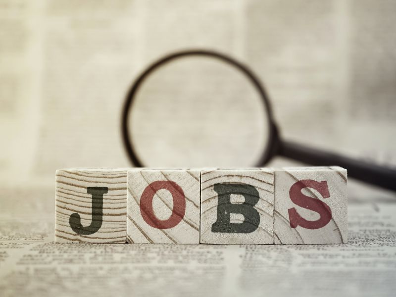 4 Ways Job Hunters Can Make Better Decisions