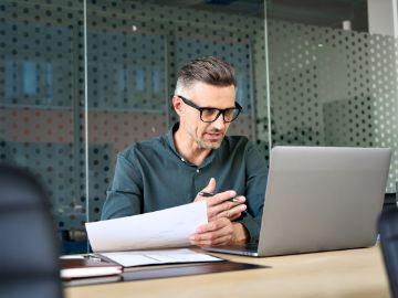 7 Lighting for Video Interview Tips