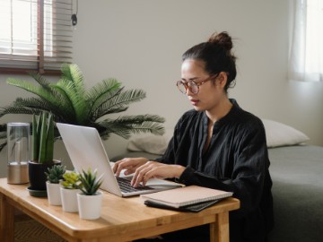 How to Reduce Job Search Anxiety and Avoid Being Overwhelmed