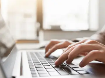 Interview Follow Up Email: 10 Professional Examples