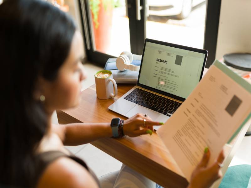 Resume vs CV: How to Choose the Right Format for You
