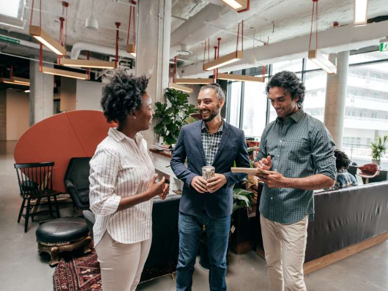 Social Media Etiquette: Top 4 Do’s and Don'ts for Employees