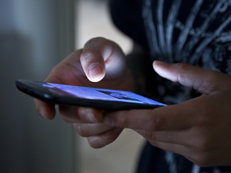 Social Media Privacy for Job Seekers: Dos and Don'ts