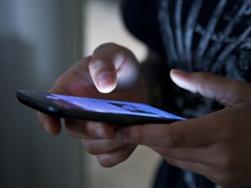 Social Media Privacy for Job Seekers: Dos and Don'ts