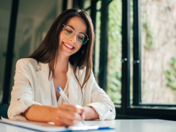 Top 10 Resume Tips for New Job Seekers in 2025