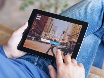 Using LinkedIn to Find a Job
