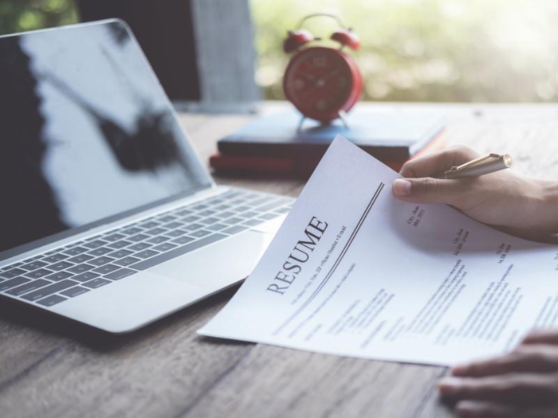 What Not to Put on a Resume: 4 Simple Tips